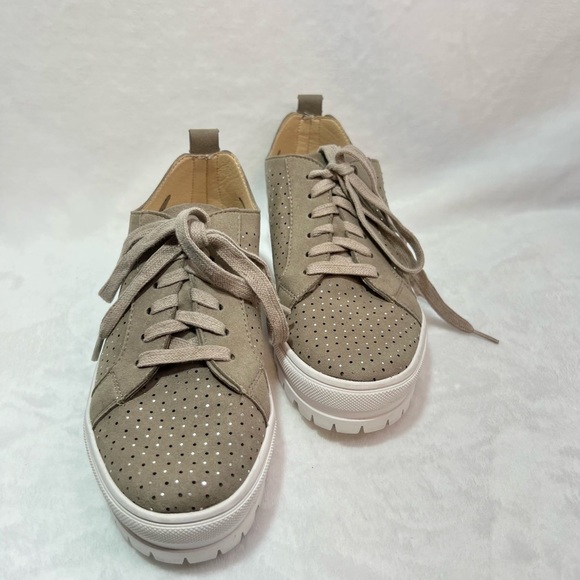 Patrizia Tan Suede Sneakers Women’s Size 7 Lace Up Shimmer Accents White Sole - Picture 5 of 16